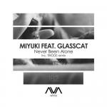 Cover: glasscat - Never Been Alone